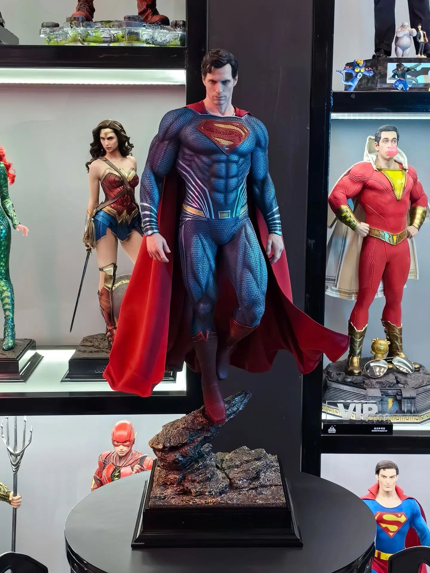 Super High Quality Dc Series Justice League Steel Man Superman Gk Statue Handmade Fashionable Model Ornament Birthday Gift Gift