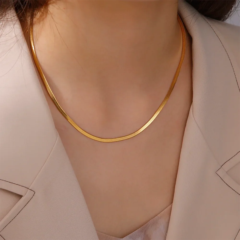 Skyrim Stainless Steel Gold Color Chain Necklace Women Minimalist Cuban Paperclip Twisted Snake Chain Fashion Jewelry Wholesale