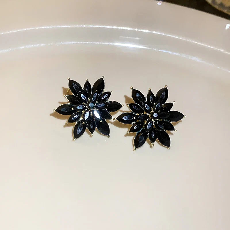 Rhinestone Flower Earrings for Women Korea Simple Sweet Stud Earrings Luxury High-grade Solid Color Charm Jewelry Girls Gift