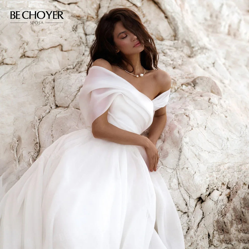 White Bridesmaid Dresses: Wedding Dress Off the Shoulder Simple Bride Gown Beach