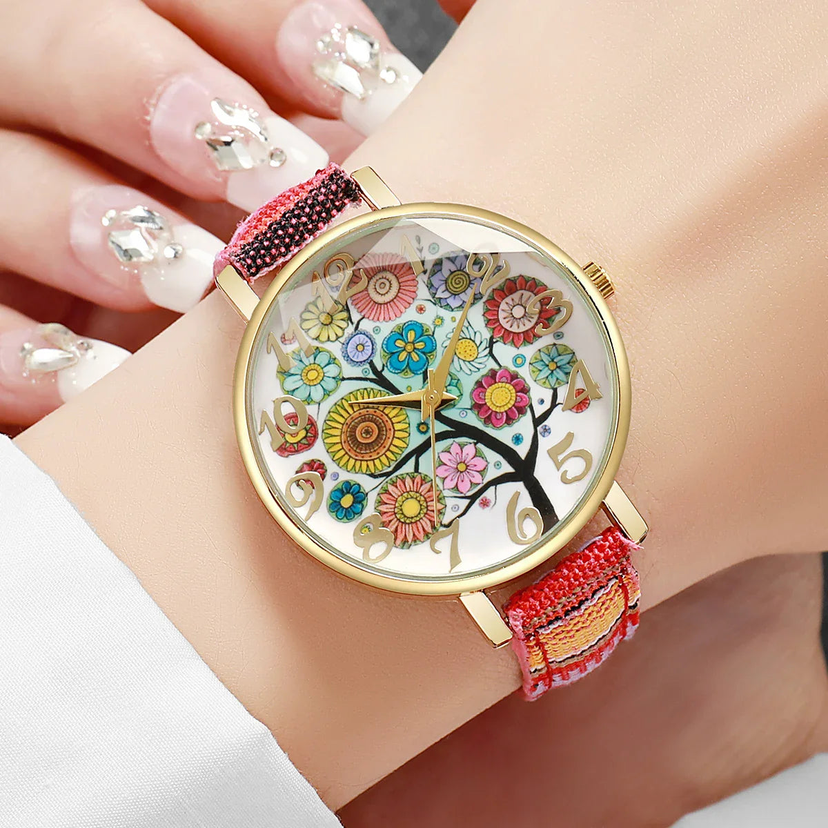 1/2/3/5PCS Fashion Women Watches Vintage Flowers Printed PU Strap Quartz Watch for Women Clock Gift Reloj Mujer（Without Box）