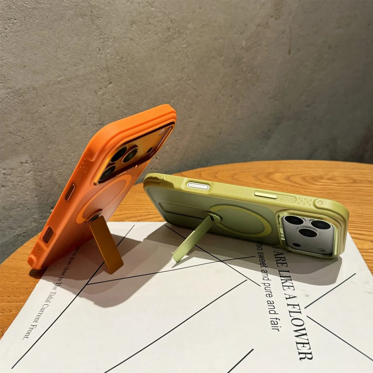 360° Rotate Metal Stand For Magsafe Phone Case For iPhone 17 Air 16 15 14 Plus 13 12 11 Pro Max Magnetic Wireless Charge Cover