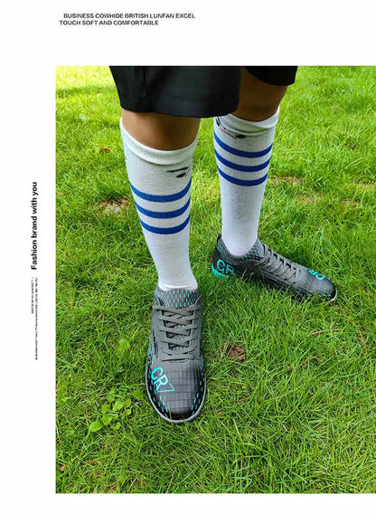 Fashion Green Men's Football Shoes Superstar Outdoor Non-slip Child Futsal