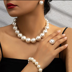 5 Women's Vintage Light French 5 Piece Imitation Pearl Jewelry Fashion