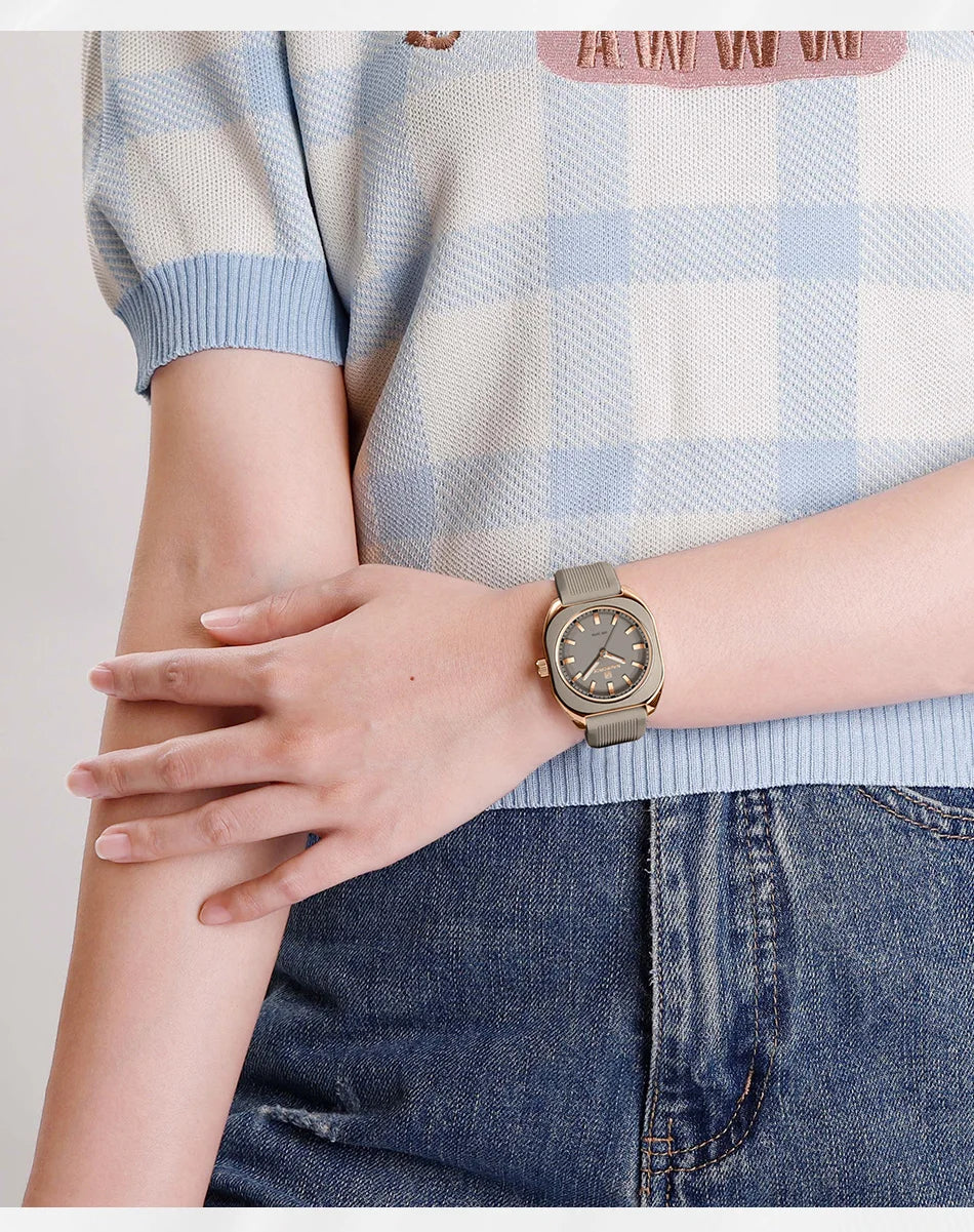 NAVIFORCE Fashion Women's Casual Elegant Simple Polygon Quartz Silicone Watch Gift for Women Wristwatch Casual Relogio Feminino