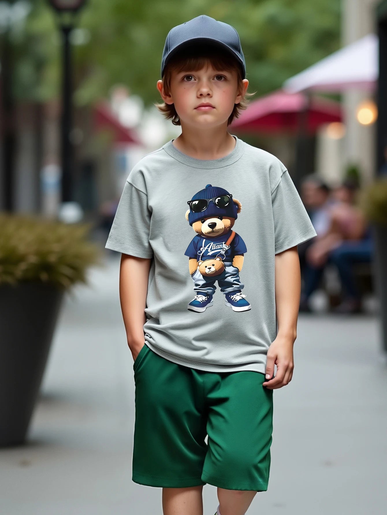 Summer Boys' Cool Casual Cartoon Bear Print T-Shirt & Green Knit Shorts 2-Piece Outfit Set