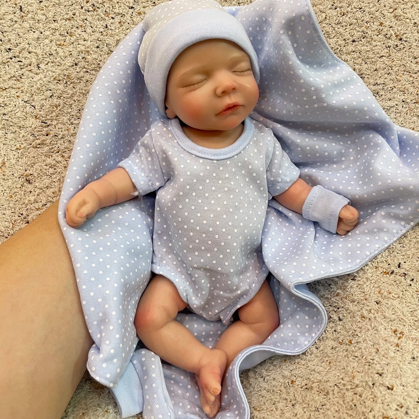 8styles/26cm Open and Close Eyes Cute Soft Full Body Solid Silicone Girl 3D Painted Skin Lifelike Real Corpo De Silicone Doll