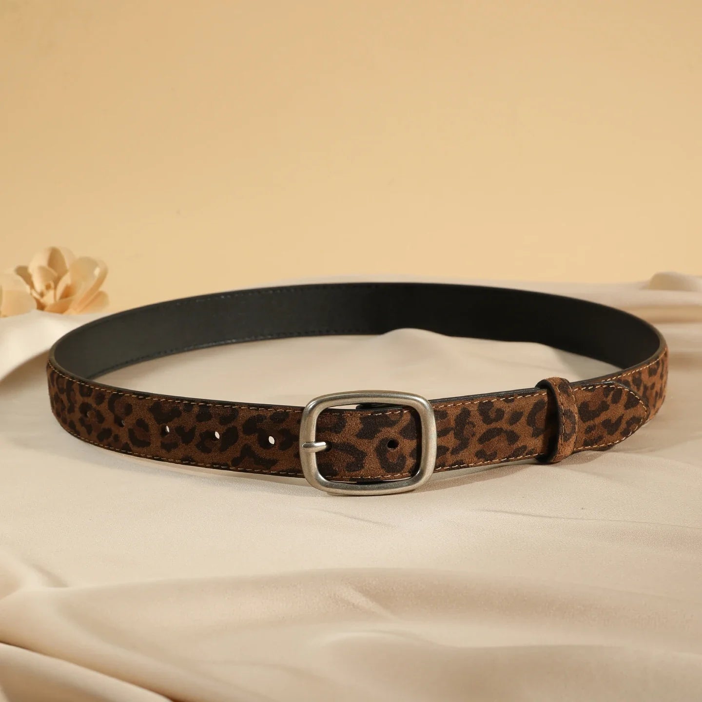 Fashion Suede Cowhide Women‘s Belts Genuine Leather 2.8cm Wide Belt Metal Buckle Women Belt Matched Dress Jeans Skinny Girdle