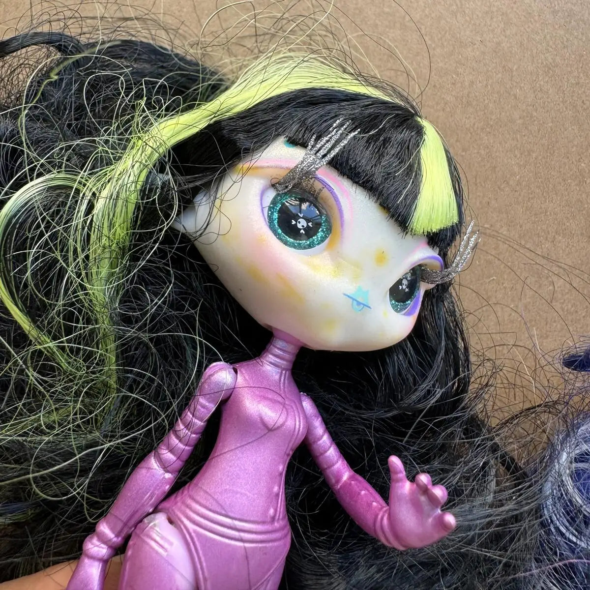 Original Una Verse Dolls Novi Stars with Defectives Joints Movable Rare Collections Gifts