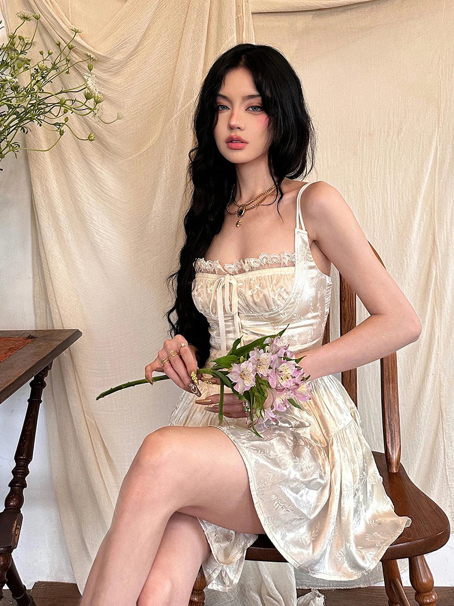 Evening Dresses: Mini Dress Women Stitch Lace Trim Jacquard Ruffle Romper