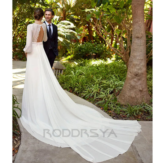 White Bridesmaid Dresses: Wedding Dresses Long Sleeves Charming V-Neck Lace