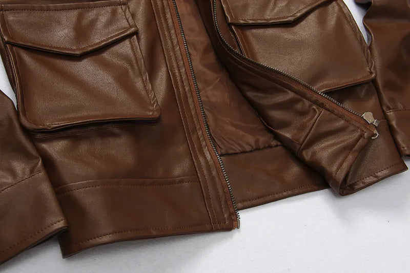 Deepening the crisis of high-end slim-fit Lyon hunting three-dimensional pocket leather