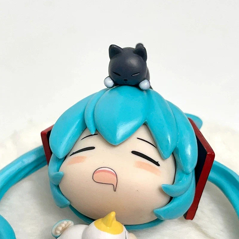 Student Girl Hatsune Miku  Action Figures Fashion Figure Model Miku Room Decorations PVC Collection Model Doll Toy