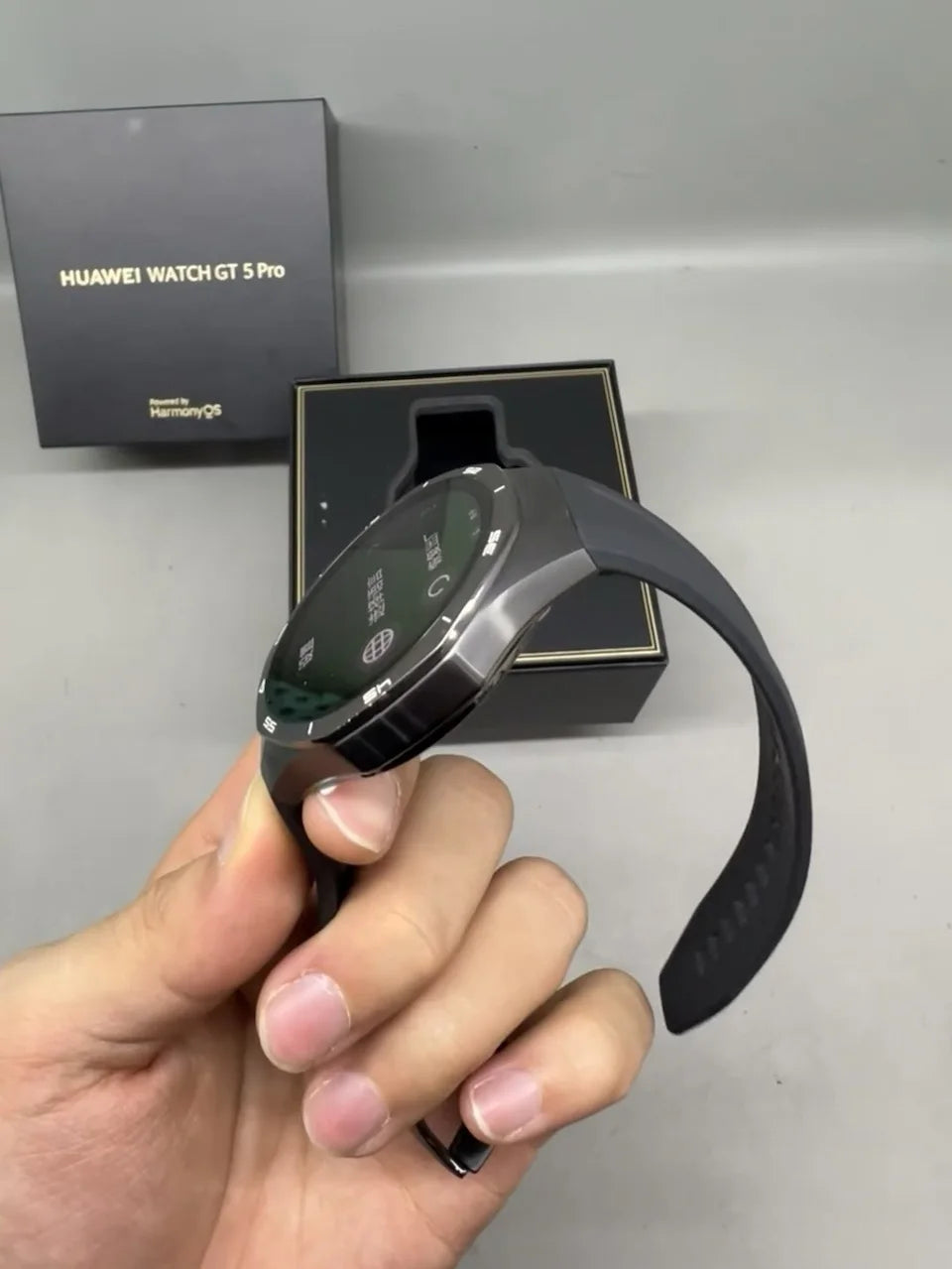 Global Version HUAWEI WATCH GT 5 Pro Ceramic and Titanium Smartwatch Compatible with iOS and Android Up To 14 days Long Battery