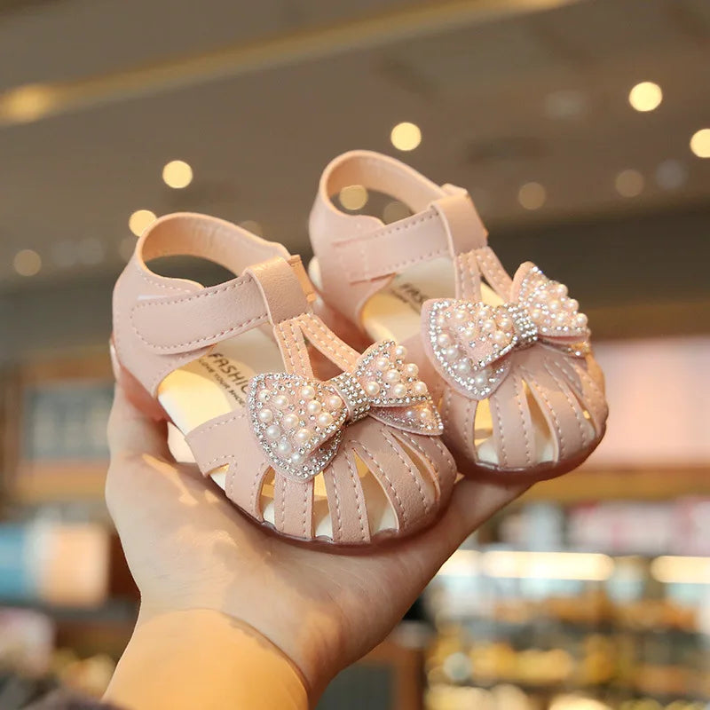 Baby Girls Shoes Bow-tie Sandals for Girls Kids Fashion Hollow Out Leather Shoe