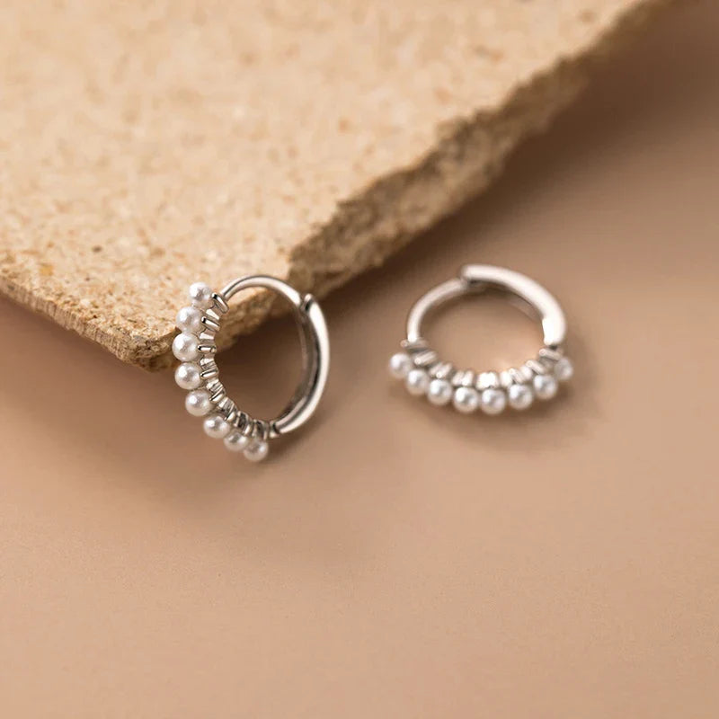 WANTME 925 Sterling Silver Vintage Simple Pearl Huggies Ear Buckles for Women Charms Party Piercing Hoop Earrings Jewelry Gift