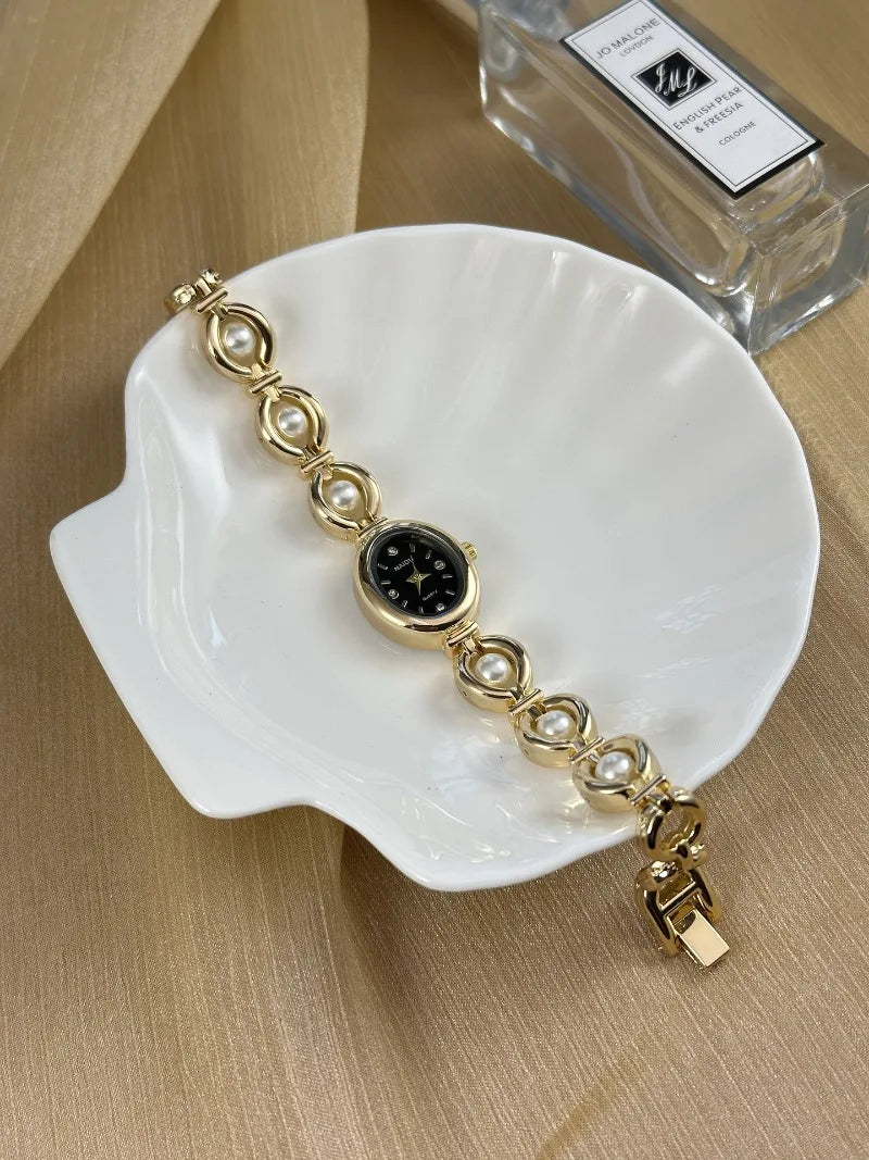 Luxury Pearl Inlaid Bracelet Watch Fashion Women Quartz Watch Brand Oval Dial Dress Wristwatches Dropshipping Relojes Para Mujer