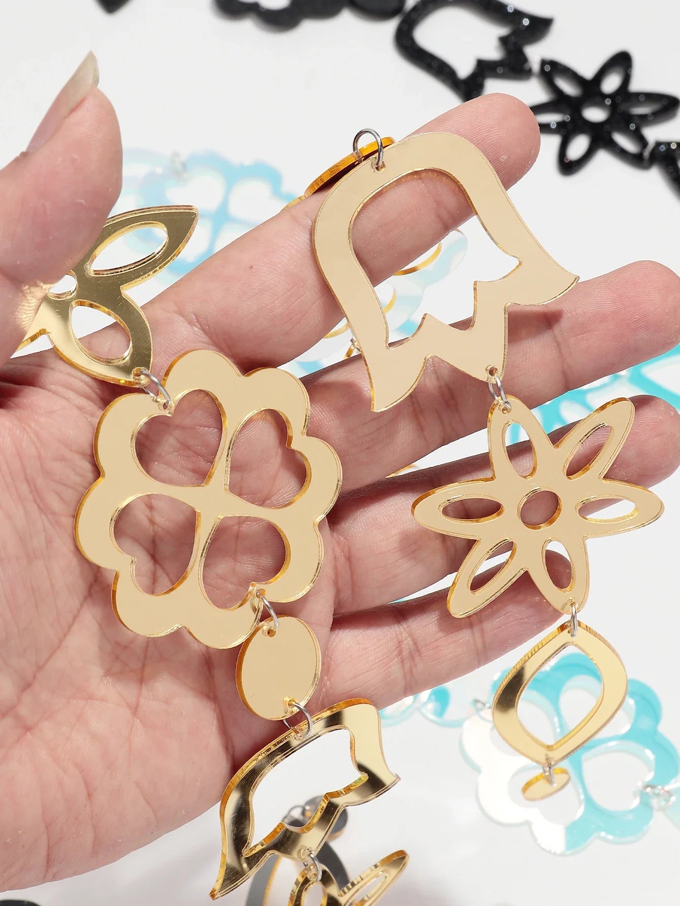Extra Long Irregular Geometric Acrylic Drop Earrings Exaggerated Flower Bell Pattern Pendant Earring for Women Punk Jewelry Gift