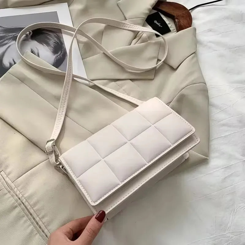 Women Shoulder Bag Large Capacity  Fashion Trend Waterproof Classic