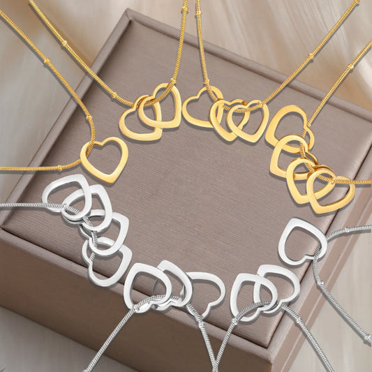 Amaxer Personalized Family Name Necklace With 1-4 Hearts for Mother Custom Mother's Day and Valentine's Day Gift