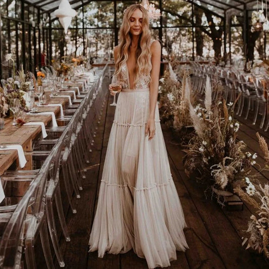White Bridesmaid Dresses: Wedding Dress Deep V-Neck Open Back Sleeveless
