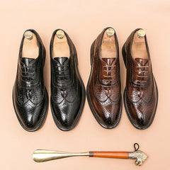 Luxury Men Brogue Dress Shoes Men Suit Casual Shoes Formal Business Leather Shoes
