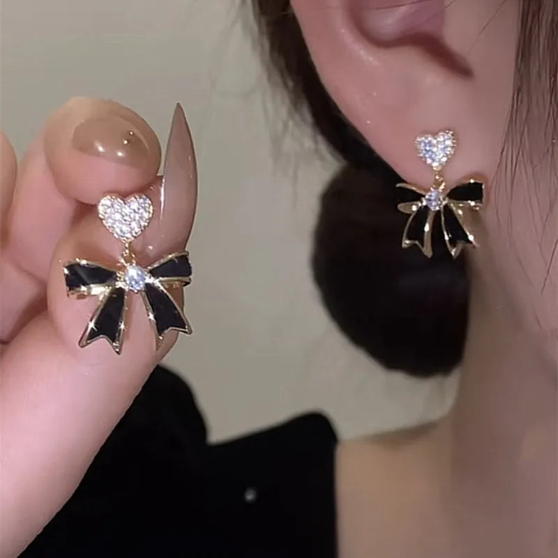 Simple Black Bow Love Earrings for Women Fashionable Personalized Beautiful Daily Accessories Party Jewelry Premium Gifts
