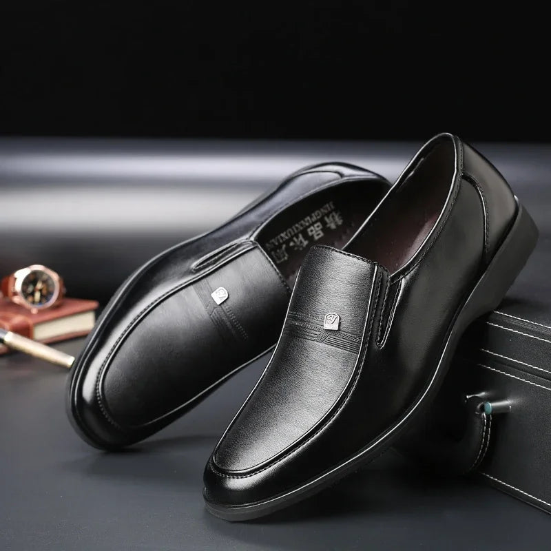 Men's Leather Shoes High Quality New Formal Shoes Men Big Size Dress Shoes Black Oxford Shoes for Men Zapatos De Hombre