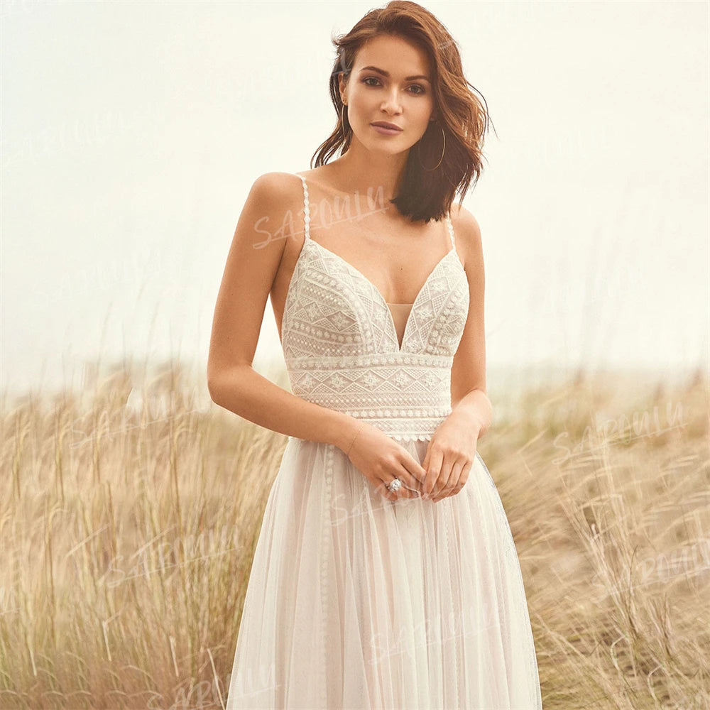 Spaghetti Straps A-line Wedding Dress V-neck Backless Tulle Bride Dresses Wedding