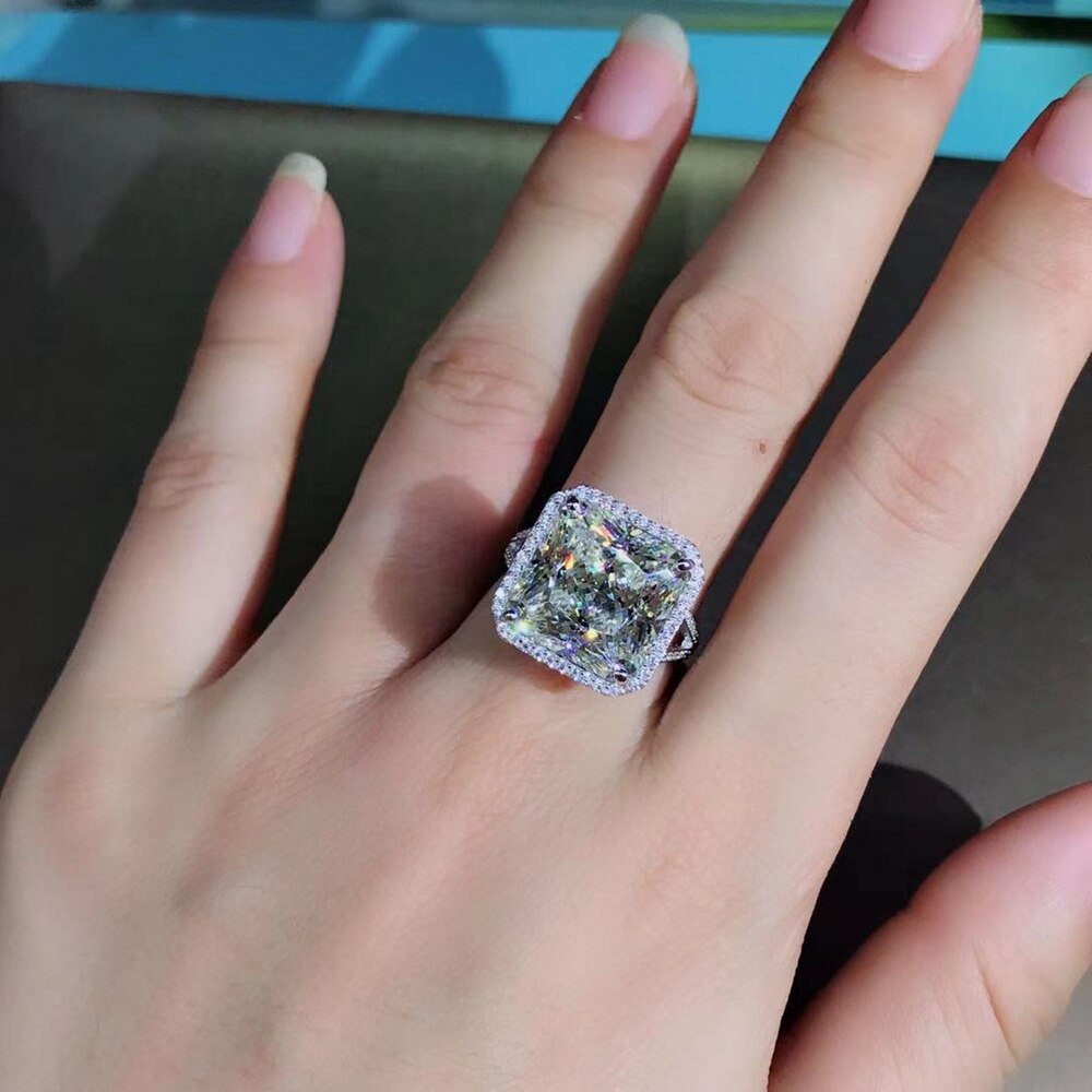 Luxury 925 Sterling Silver 3EX Radiant Cut 8ct D Color Created Moissanite