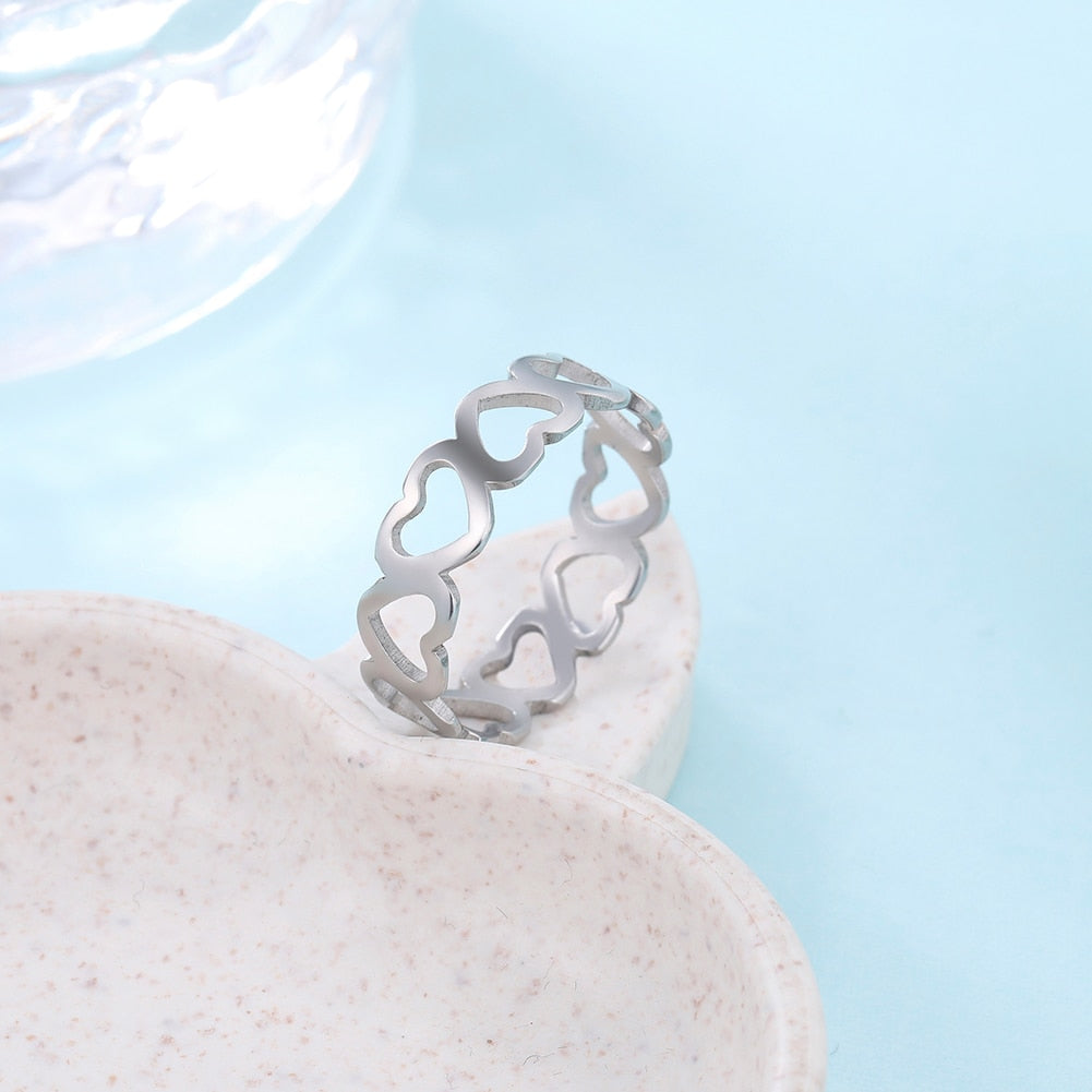 Skyrim Lovely Hollow Heart Ring Stainless Steel Romantic Rose Gold Color Casual