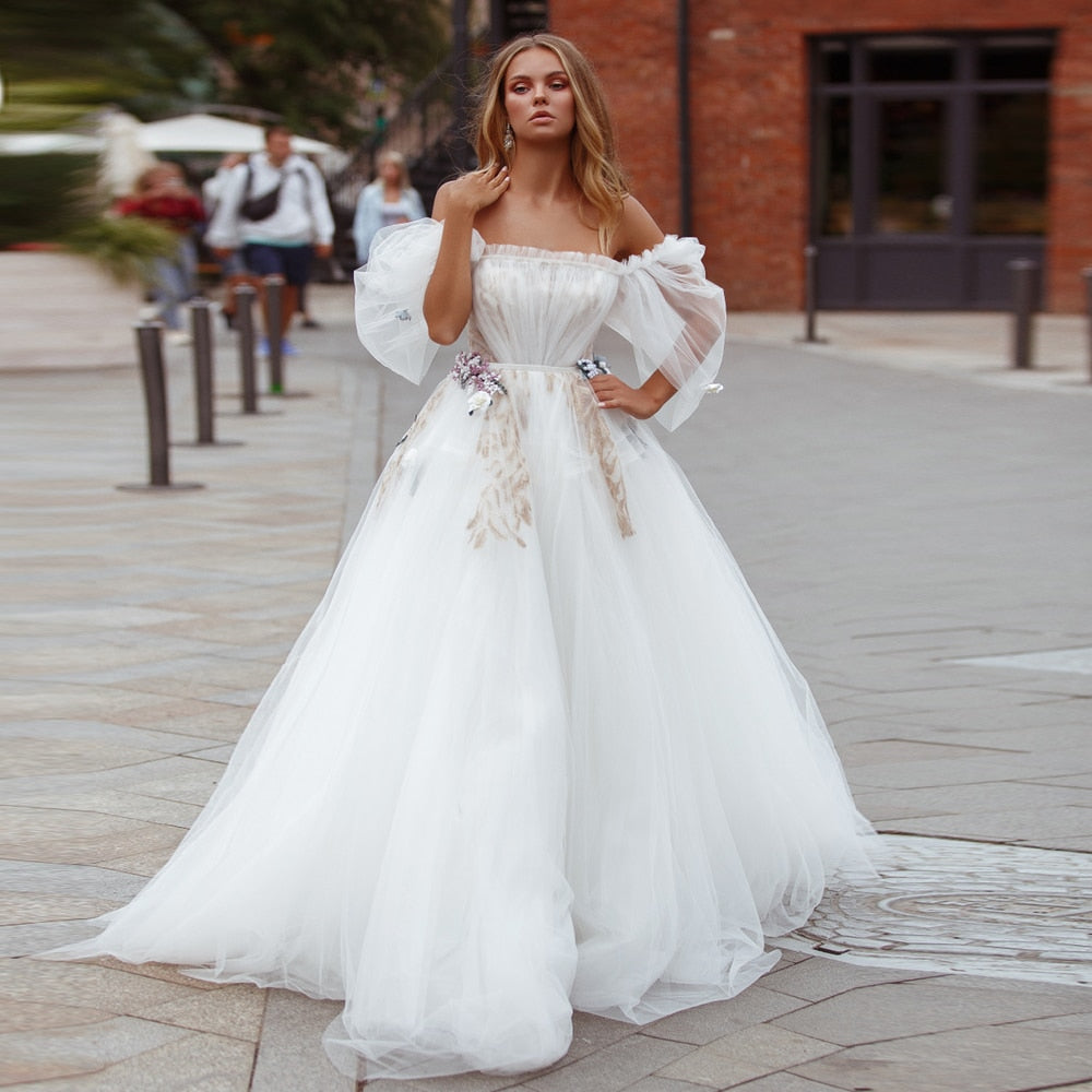 White Bridesmaid Dresses: Stunning White Bridal Dresses Unique Boat Neck Short Puff