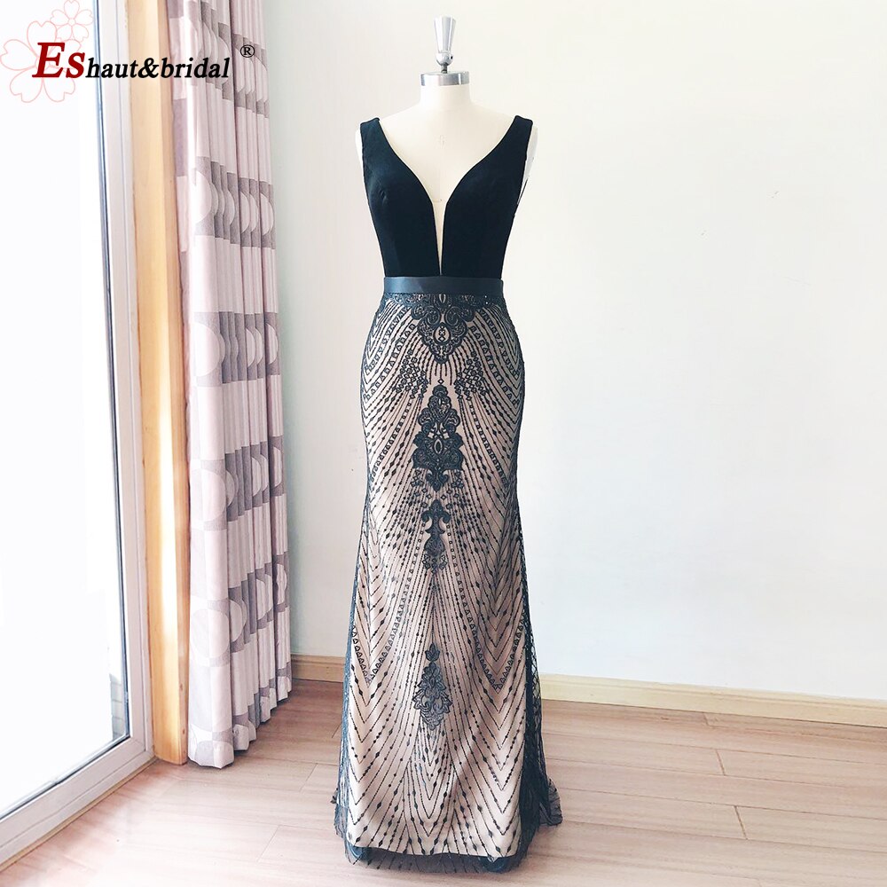 Evening wear Dresses: Black Velvet Mermaid Evening Night Dress for Women V Neck