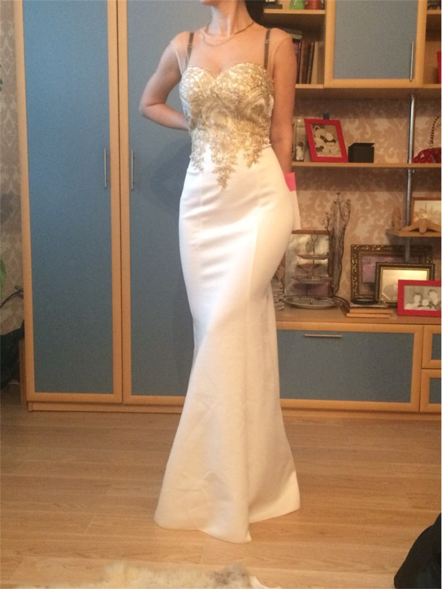 Homecoming Dresses: Appliques Burgundy Mermaid Lace Long Prom Dresses