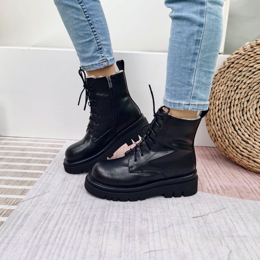 Women Motorcycle Boots Winter Warm Plus Plush Round Toe