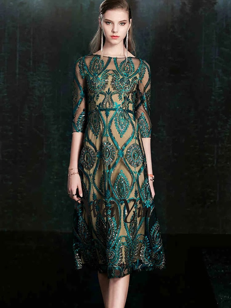 Evening wear Dresses: Green Evening Dress Vintage Sequins Appliques