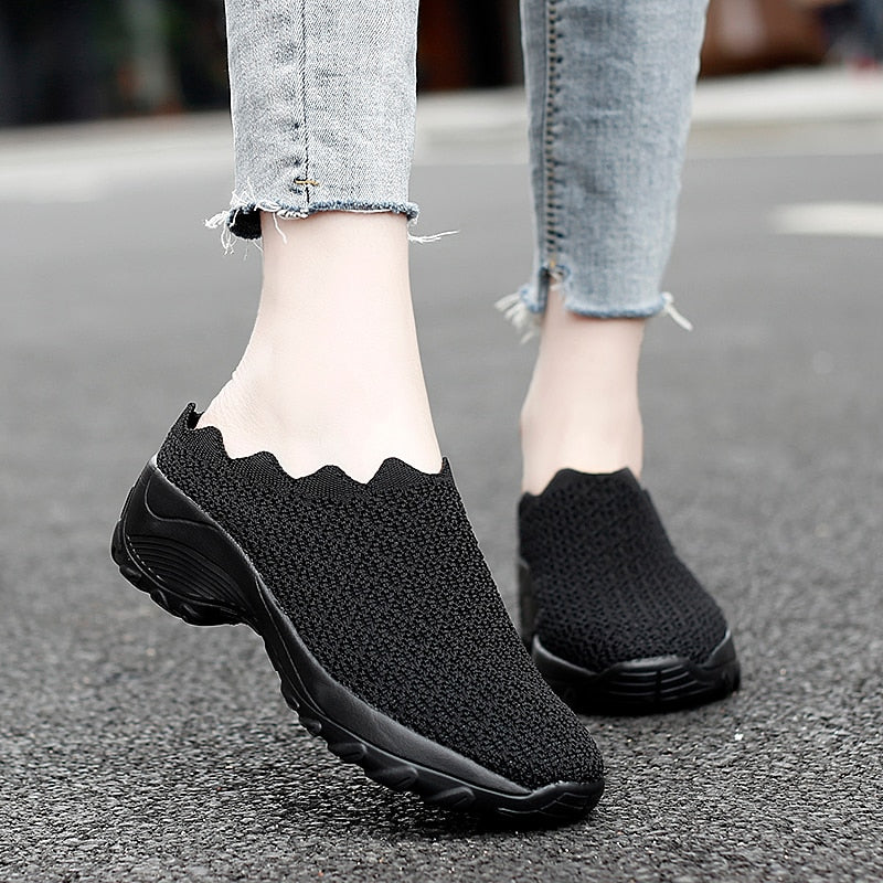 Women Casual Shoes Fashion Breathable Walk Mesh Flat Shoes Lady Sneakers