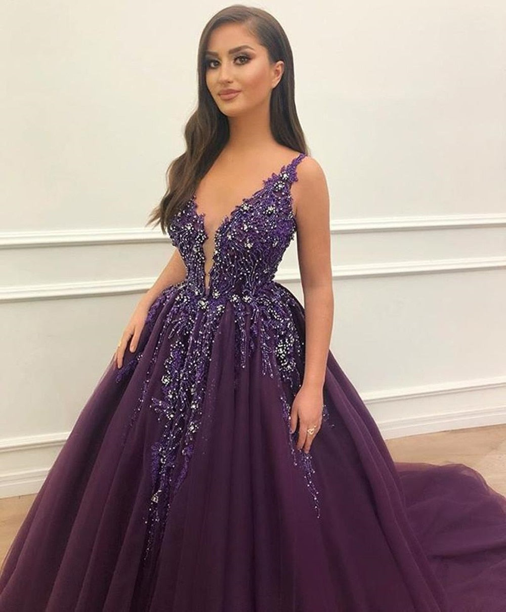 Evening wear Dresses: Prom Dresses Sleeveless V-Neck Back Open Dark Purple Tulle