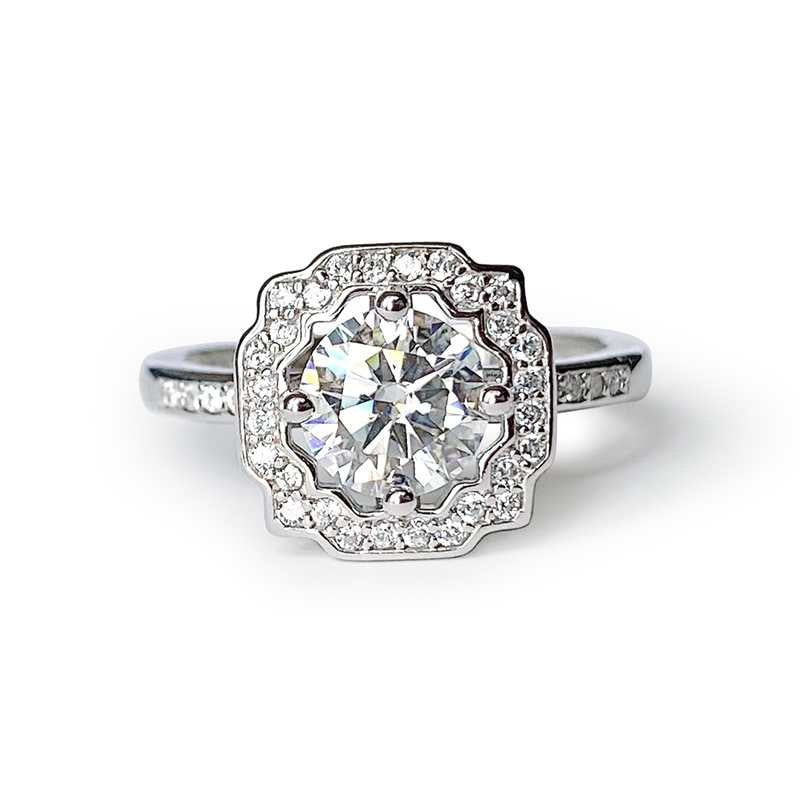 Silver Moissanite Class D 1 Carat Japanese and Korean Retro White