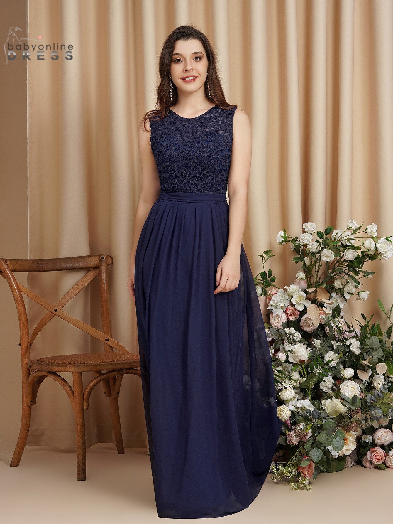 Homecoming Dresses: Plus Size Lace Prom Dresses Women Long Sleeveless