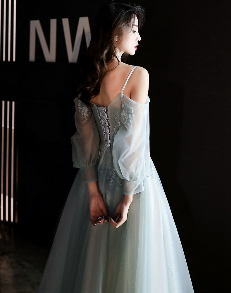 Homecoming Dresses: Light Blue Halter Prom Dresses Sweetheart Lace Applique
