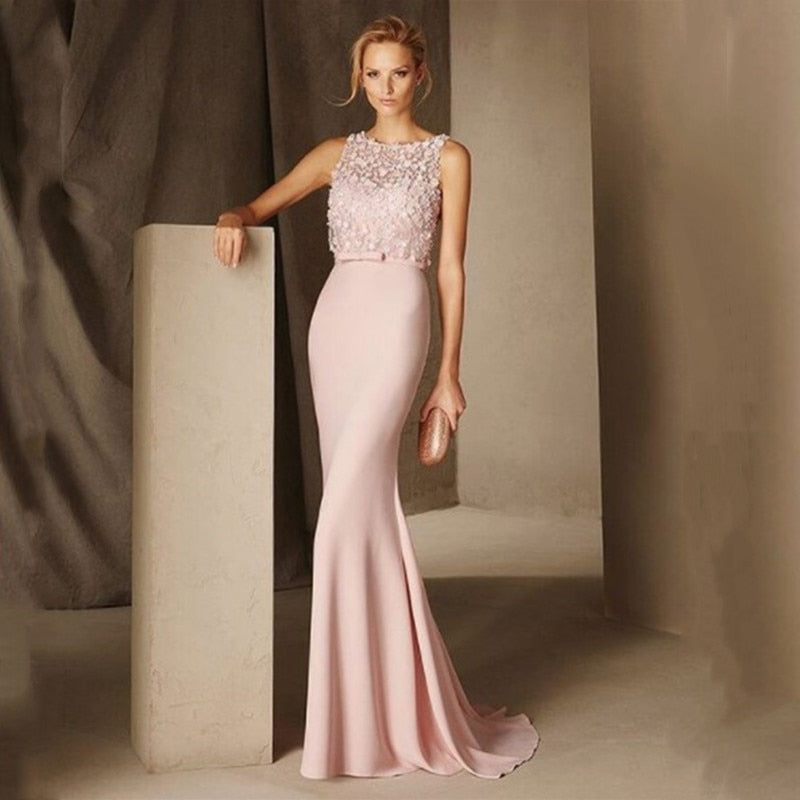 Pink Satin Evening Dresses Simple With Lace Appliques O-Neck Floor Length