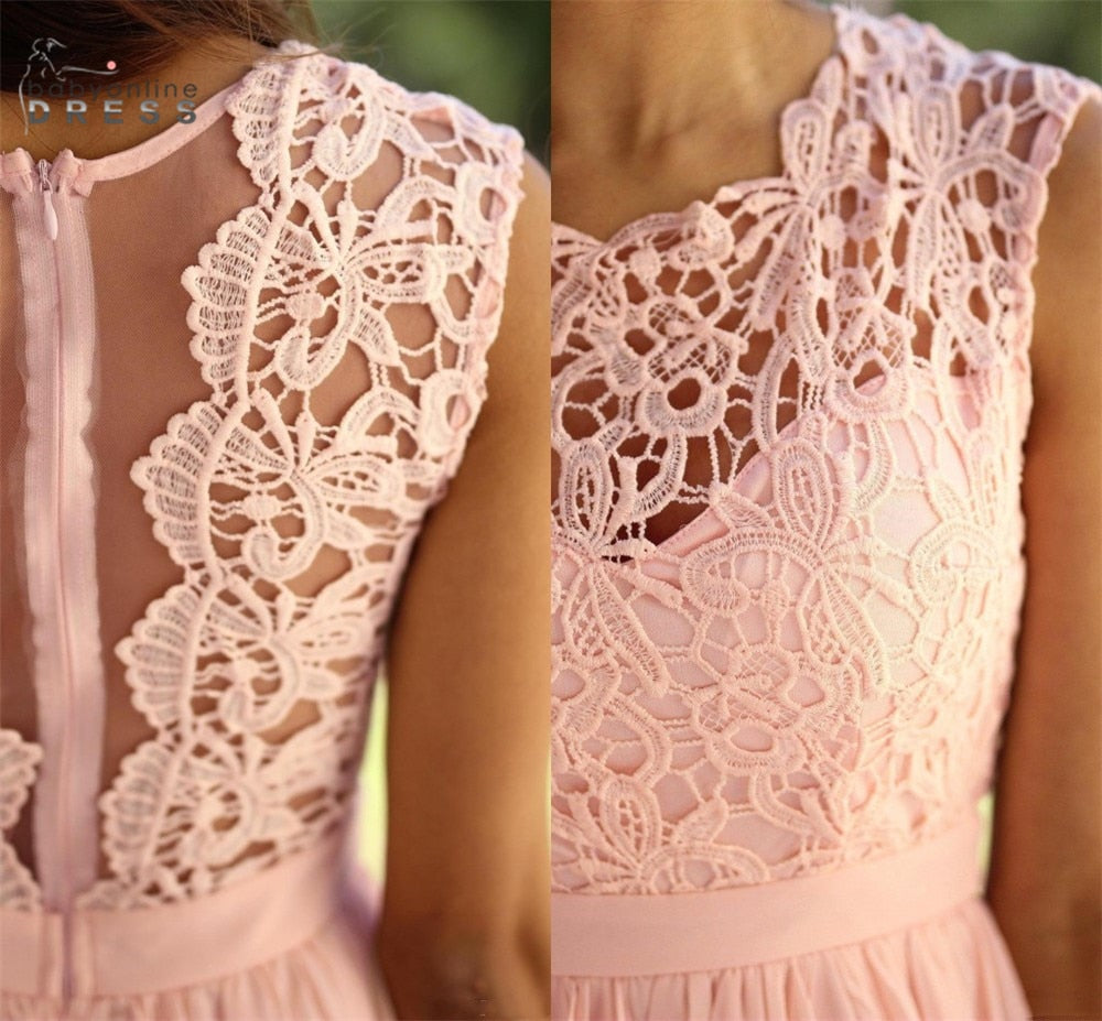 Homecoming Dresses: Plus Size Lace Prom Dresses Women Long Sleeveless
