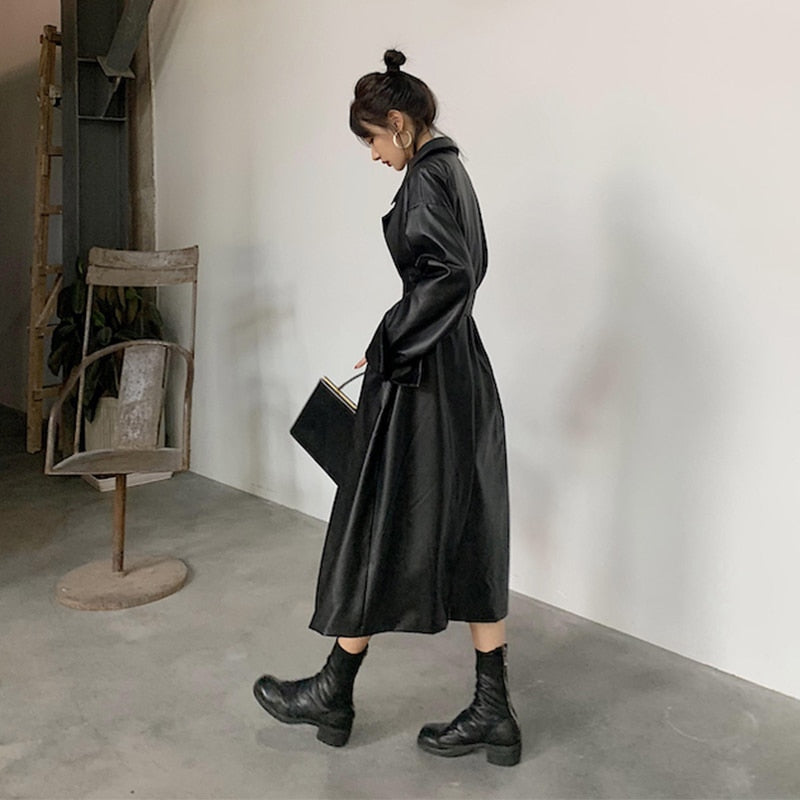 Long oversized leather trench coat for women long sleeve lapel loose fit