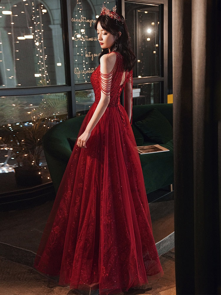 Evening wear Dresses: Sequins Evening Dress Banquet Elegant Halter Red