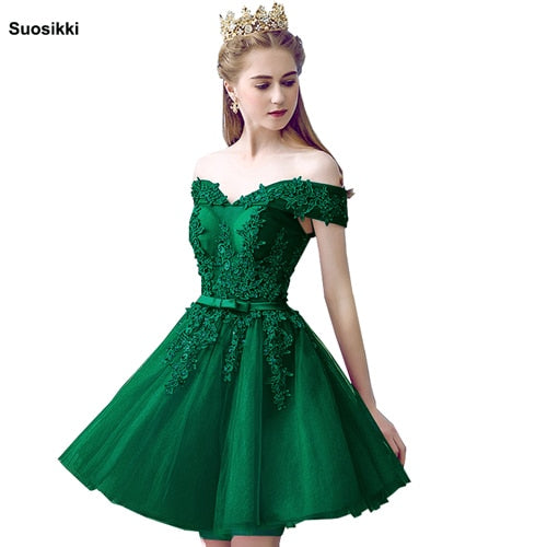 Homecoming Dresses: Red Lace Elegant Knee Length Prom Dresses Women