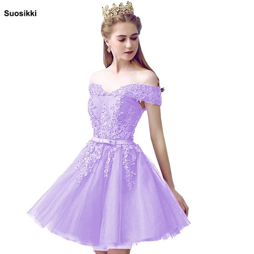Homecoming Dresses: Red Lace Elegant Knee Length Prom Dresses Women