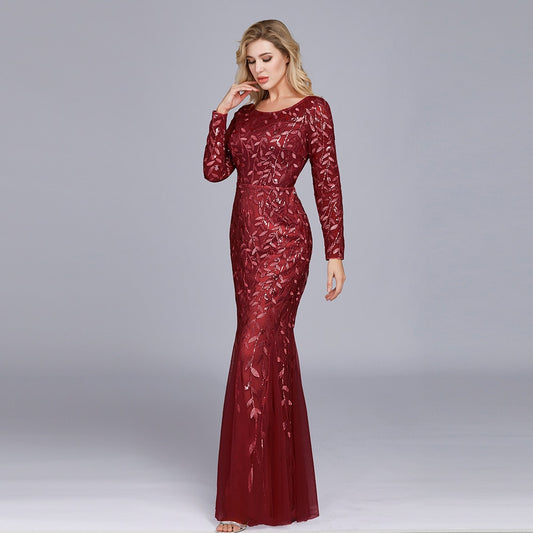 Evening wear Dresses: O Neck Full Sleeve Lace Appliques Tulle Long Party Gown