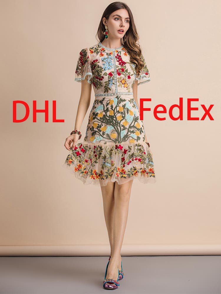 Fashion Runway Summer Dress Women's Flare Sleeve Floral Embroidery