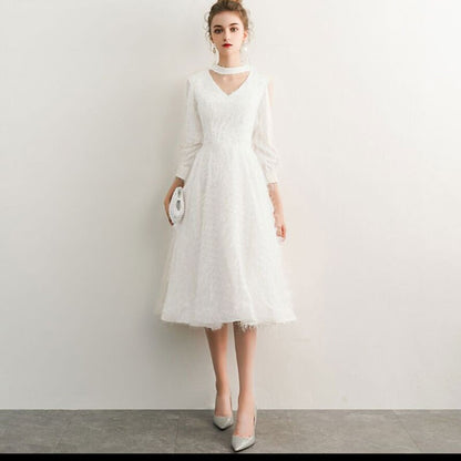 Homecoming Dresses: Champagne Long Evening Dresses V-Neck A-Line Lace Prom